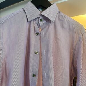 Elegant Men's Striped Dress Shirt